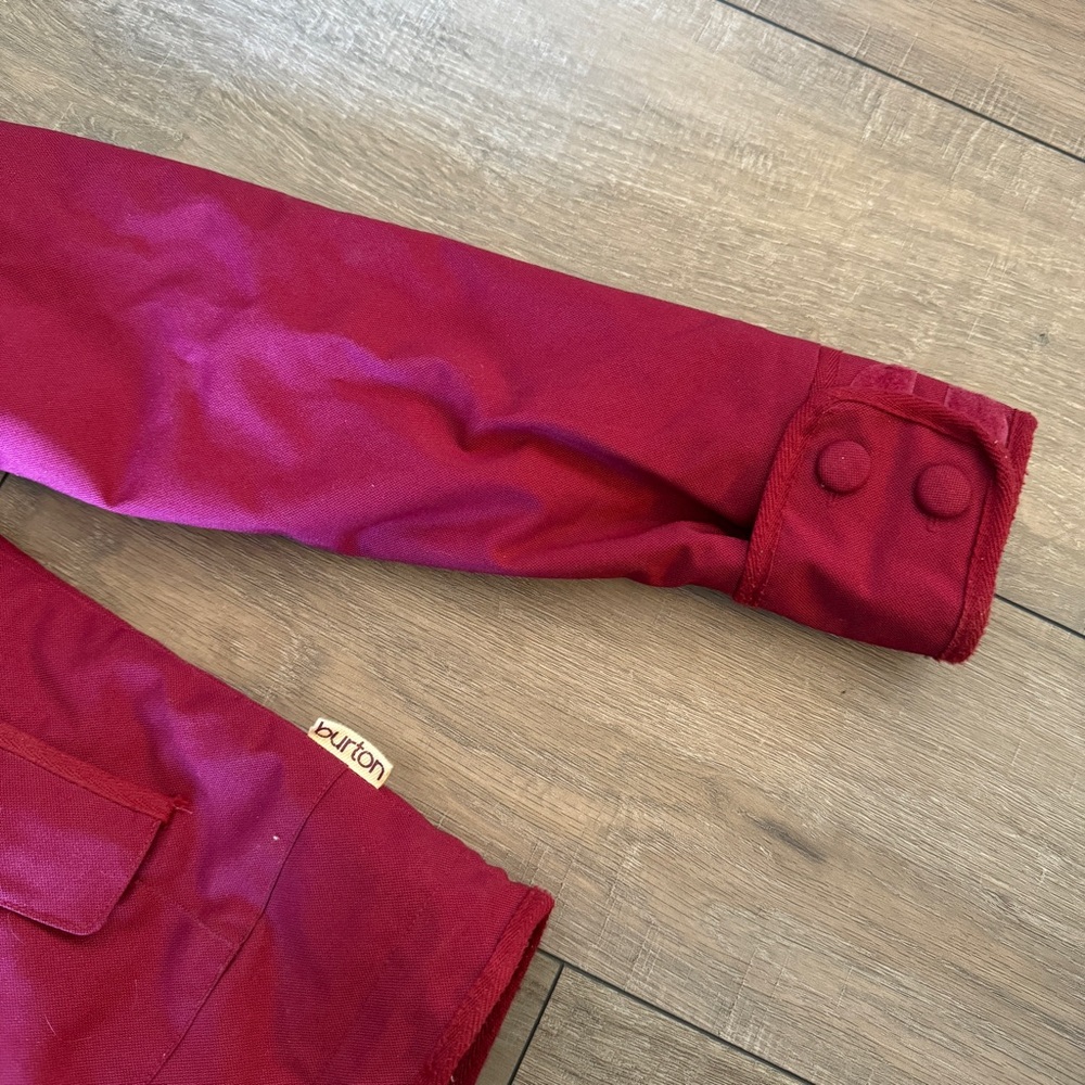 Burton Ski/Snowboard Jacket - Picture 11 of 11